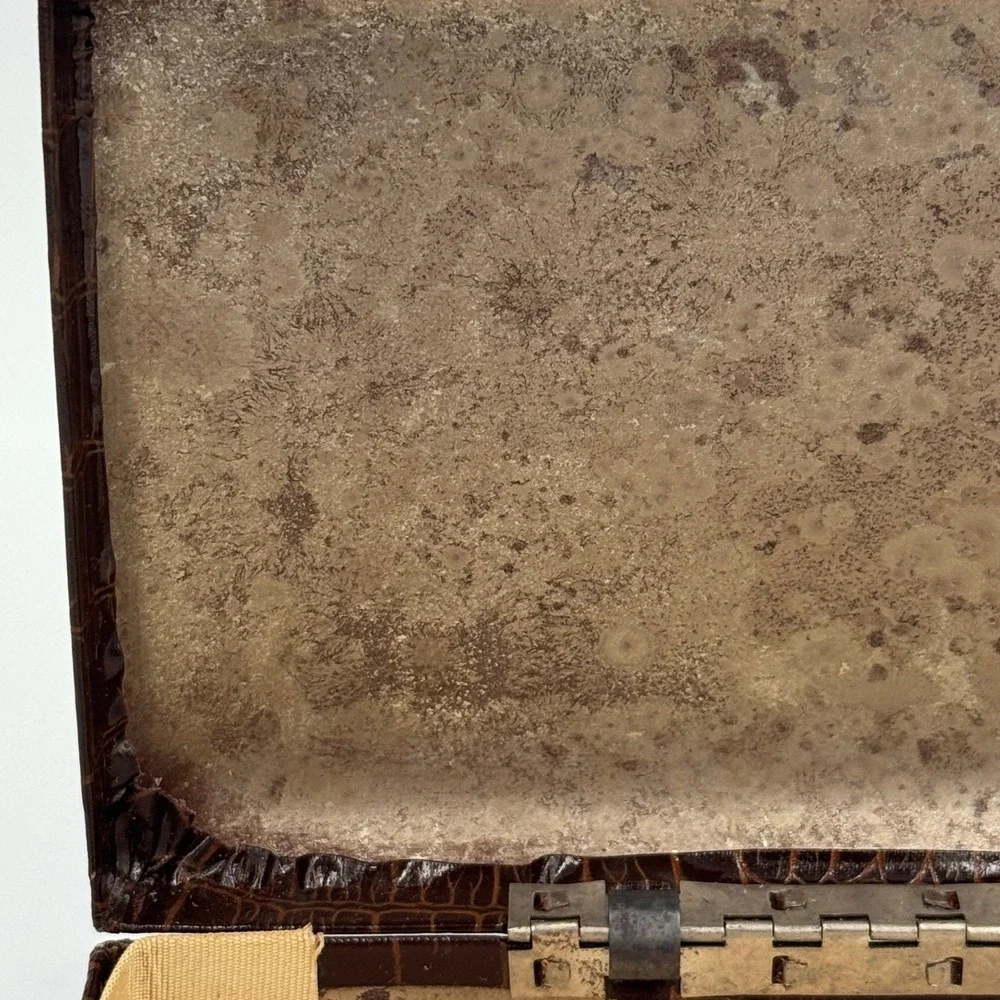 Vintage‎ Croc Style Jewelry Box Small Brown Hinged Case